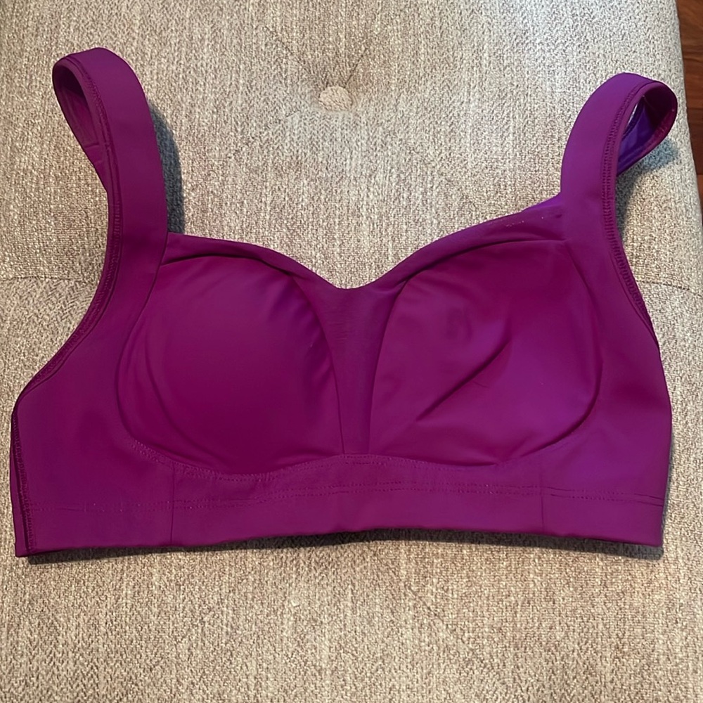 Lululemon athletic bra